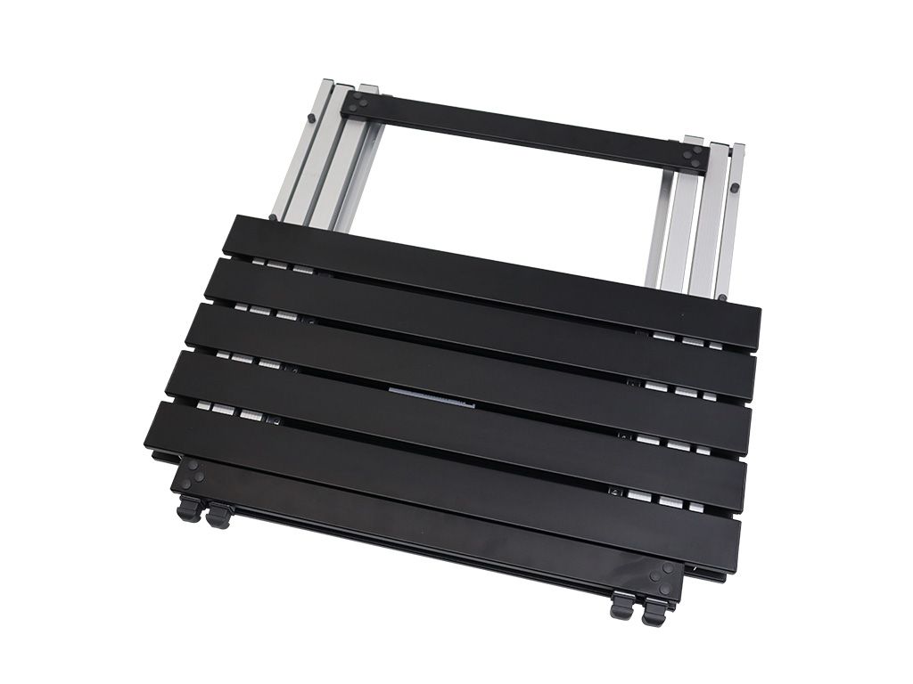 Expander Table By Front Runner